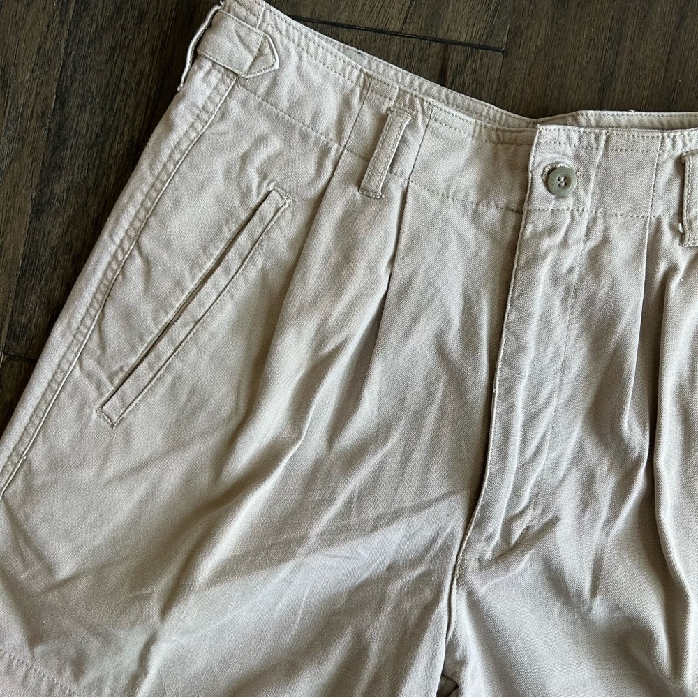 Vintage Dockers Khaki Shorts High Rise Adjustable Waist 90s Style - Picture 3 of 6